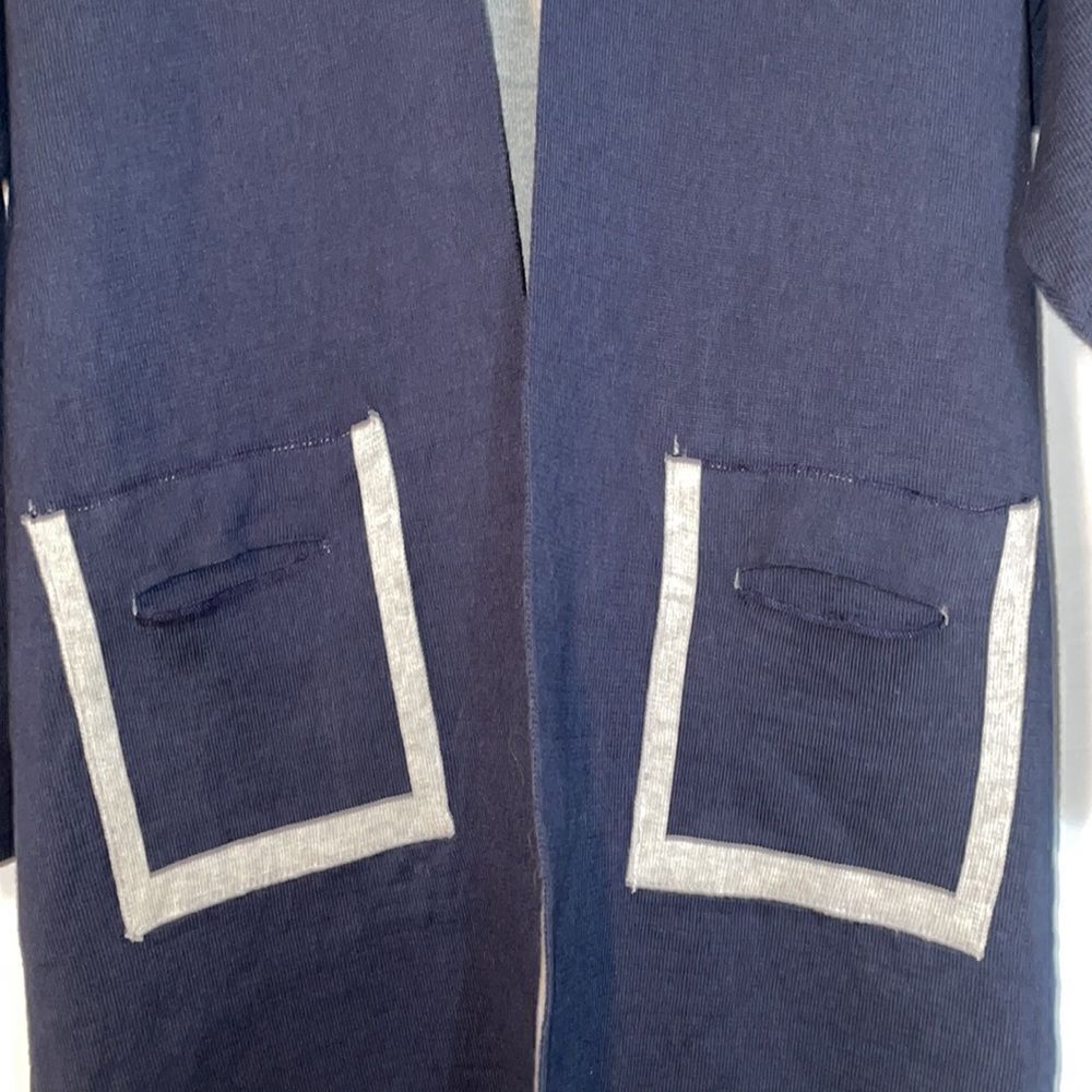 Identity sweater - Picture 3 of 9